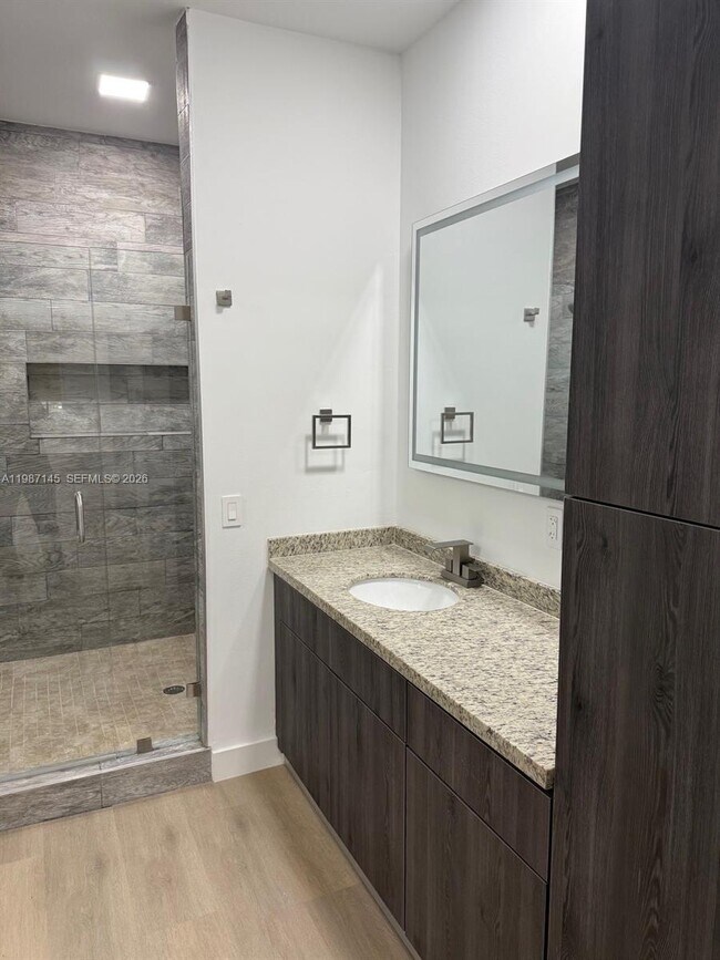 Building Photo - 1531 Passion Vine Cir