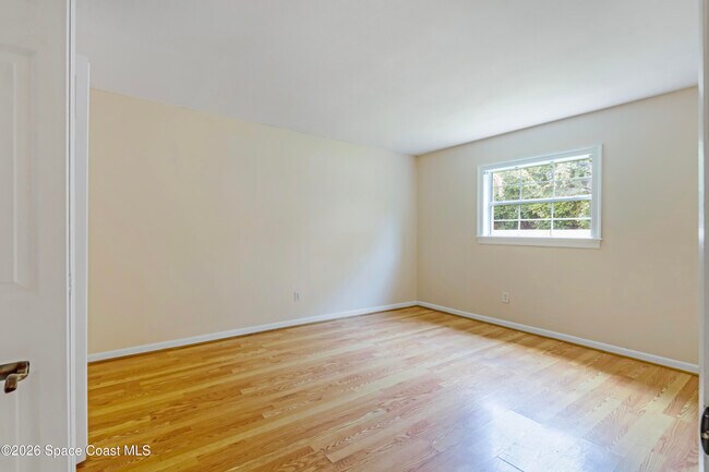 Building Photo - 317 Surf Dr