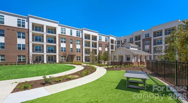 Building Photo - 4010 Waiting St