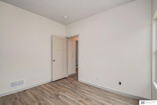Building Photo - 12314 N 149th Cir
