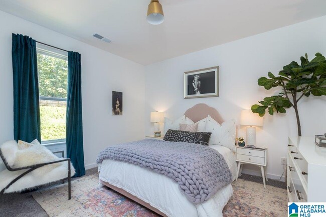 Building Photo - 1714 MEERSTONE Ln