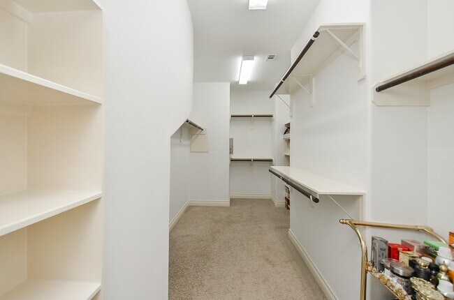 Building Photo - 3707 Brampton Island Dr