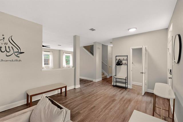 Building Photo - 2305 Sumac Ct
