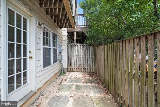 Building Photo - 1439 N Scott St
