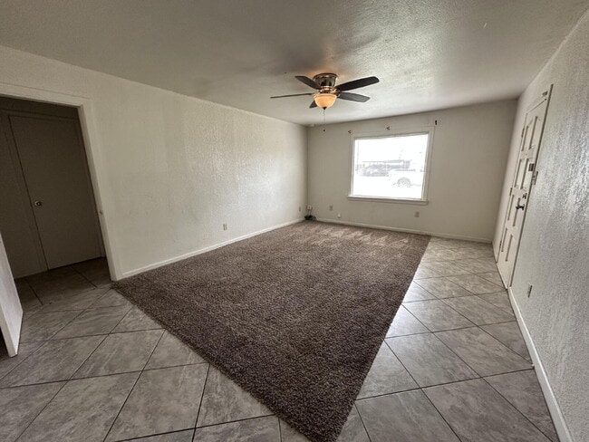 Building Photo - 3/2/2 close to Texas Tech!