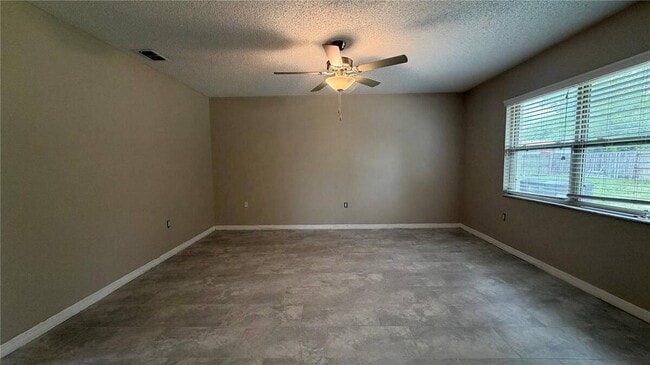 Building Photo - 6434 Rockingtree Ln