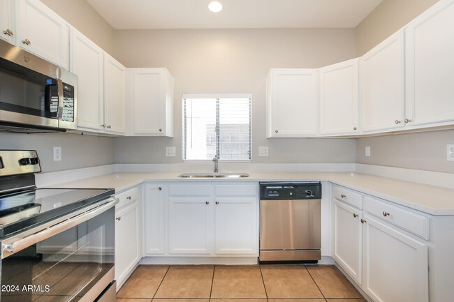 Building Photo - 22210 N 29th Dr