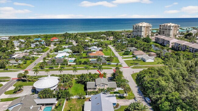 Building Photo - 2025 Jimmy Buffett Mem Hwy