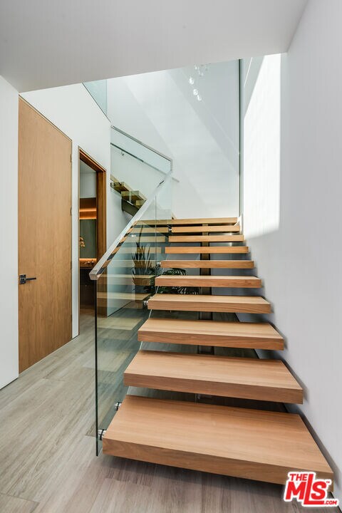 Building Photo - 24300 Malibu Rd