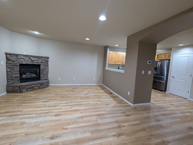 Building Photo - 20565 Sun Meadow Way