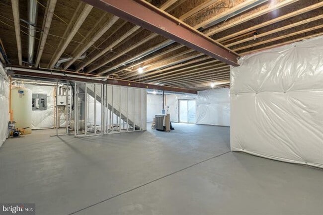 Building Photo - 1201 Regal Ln