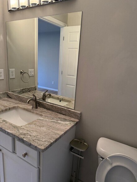 Master bath sink - 5560 Pine Aires Dr