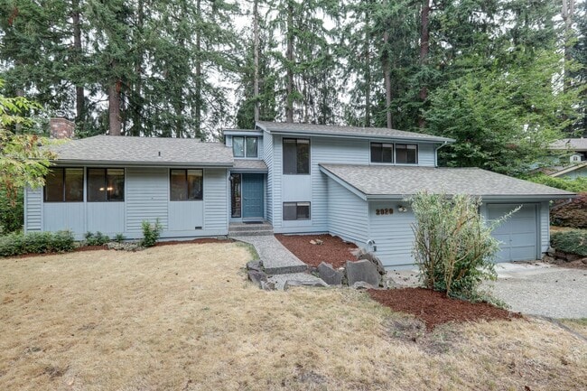 Building Photo - 2020 180th Ct NE