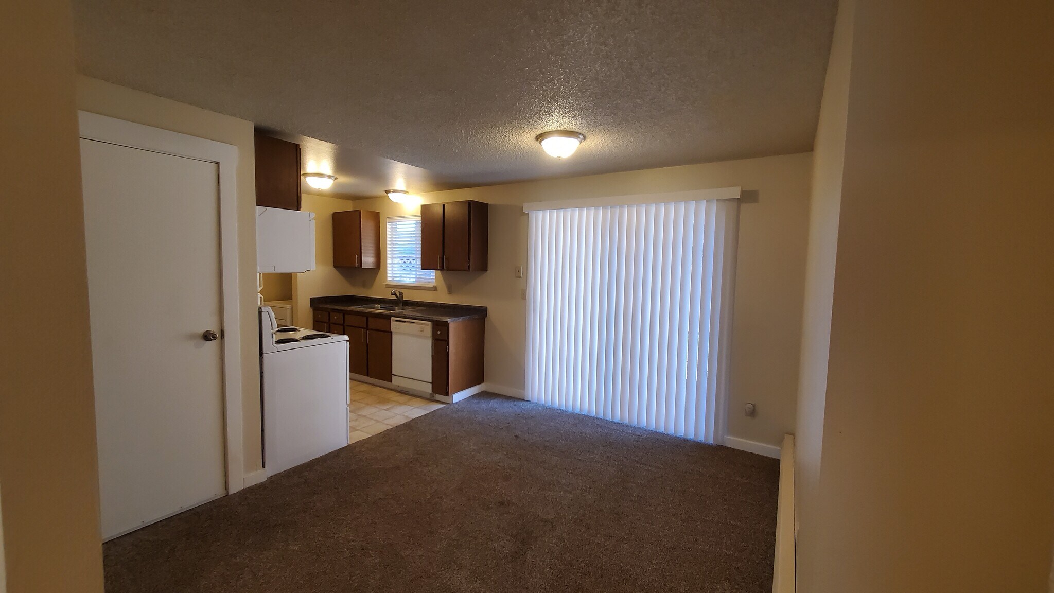 Building Photo - 10321 146th St E