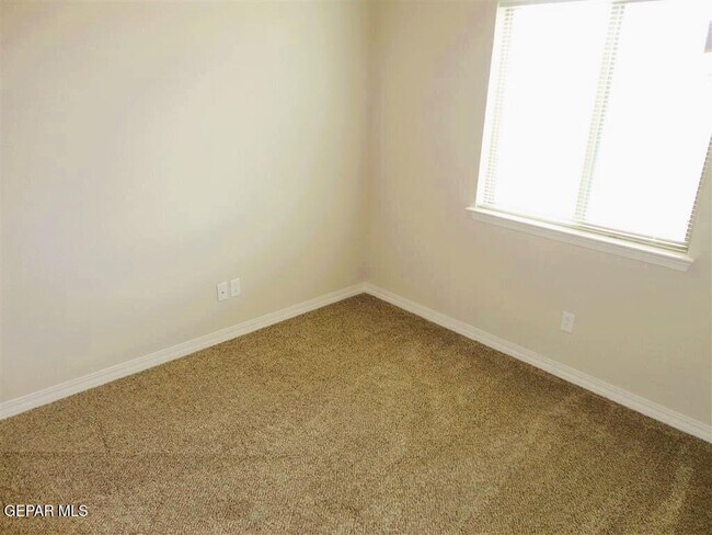 Building Photo - 14254 Earl Chokiski