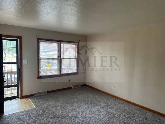 Building Photo - 107 S Arlington Ave