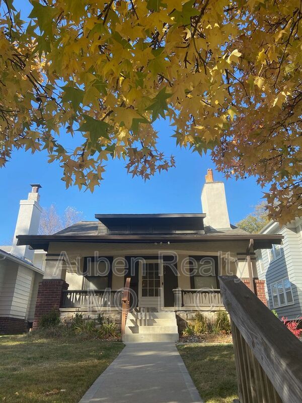 Building Photo - 5312 Harrison St