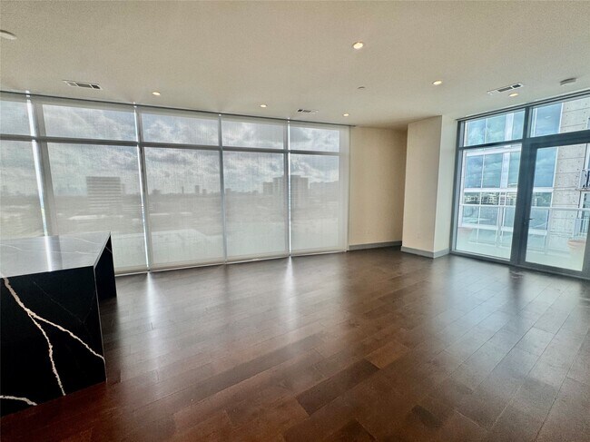 Building Photo - 4521 San Felipe St