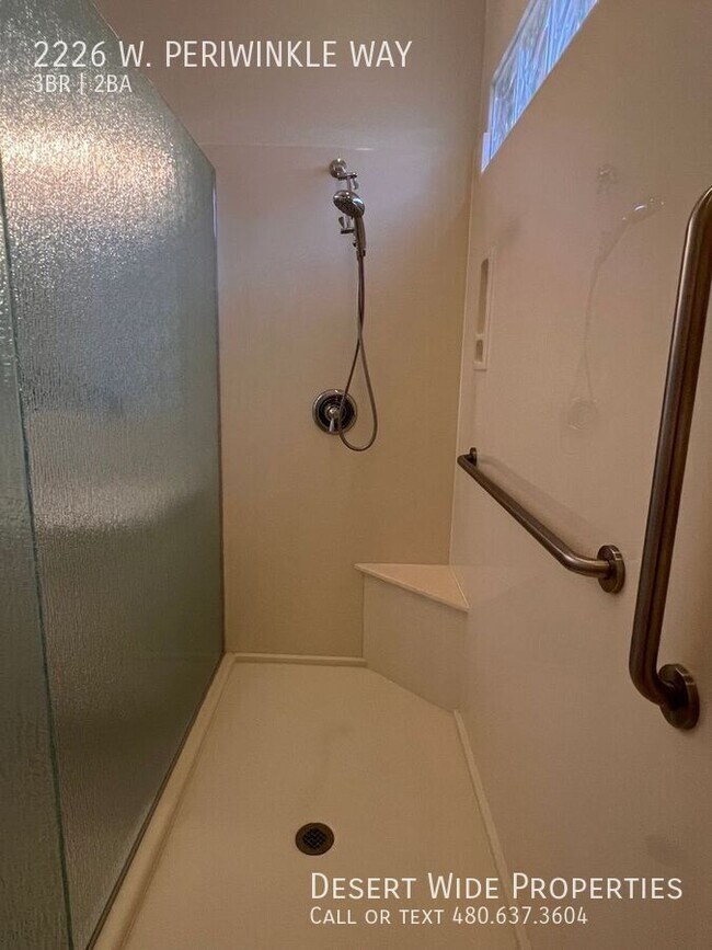 Building Photo - 2226 W Periwinkle Way