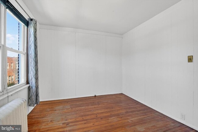 Building Photo - 1617 S Newkirk St