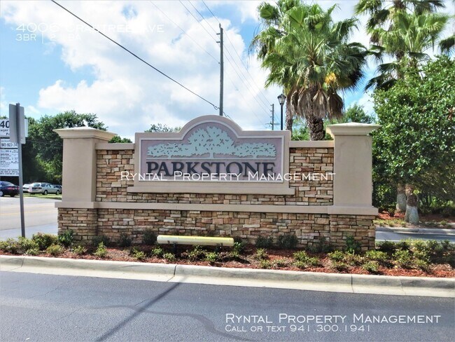 Building Photo - 4006 Crabtree Ave