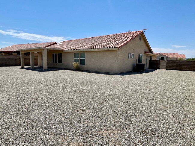 Building Photo - 4 bed in Mesa Del Sol