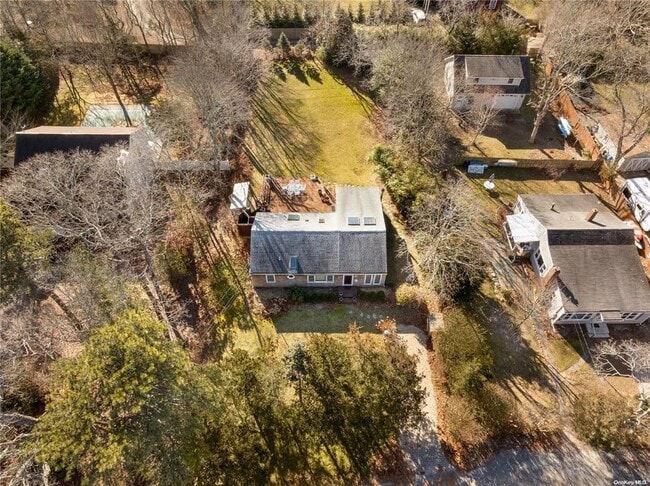 Building Photo - 6 Lynn Ct