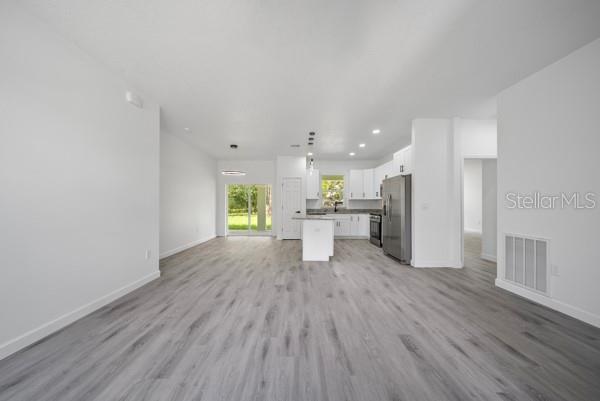 Building Photo - 3908 Garienda Ave