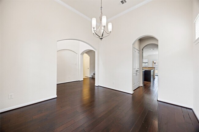 Building Photo - 16726 Sycamore Bend Dr