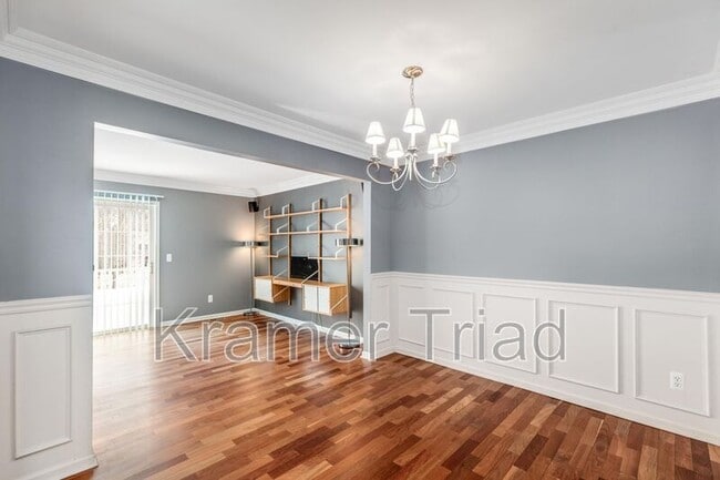 Building Photo - 6304 Harlequin Ln