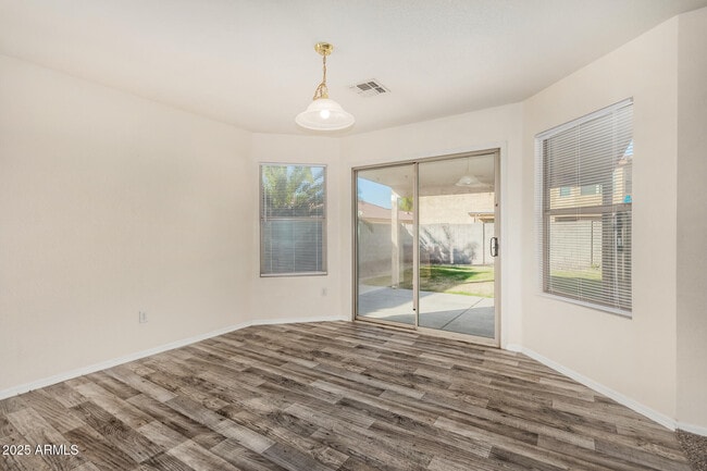 Building Photo - 15554 W Gelding Dr