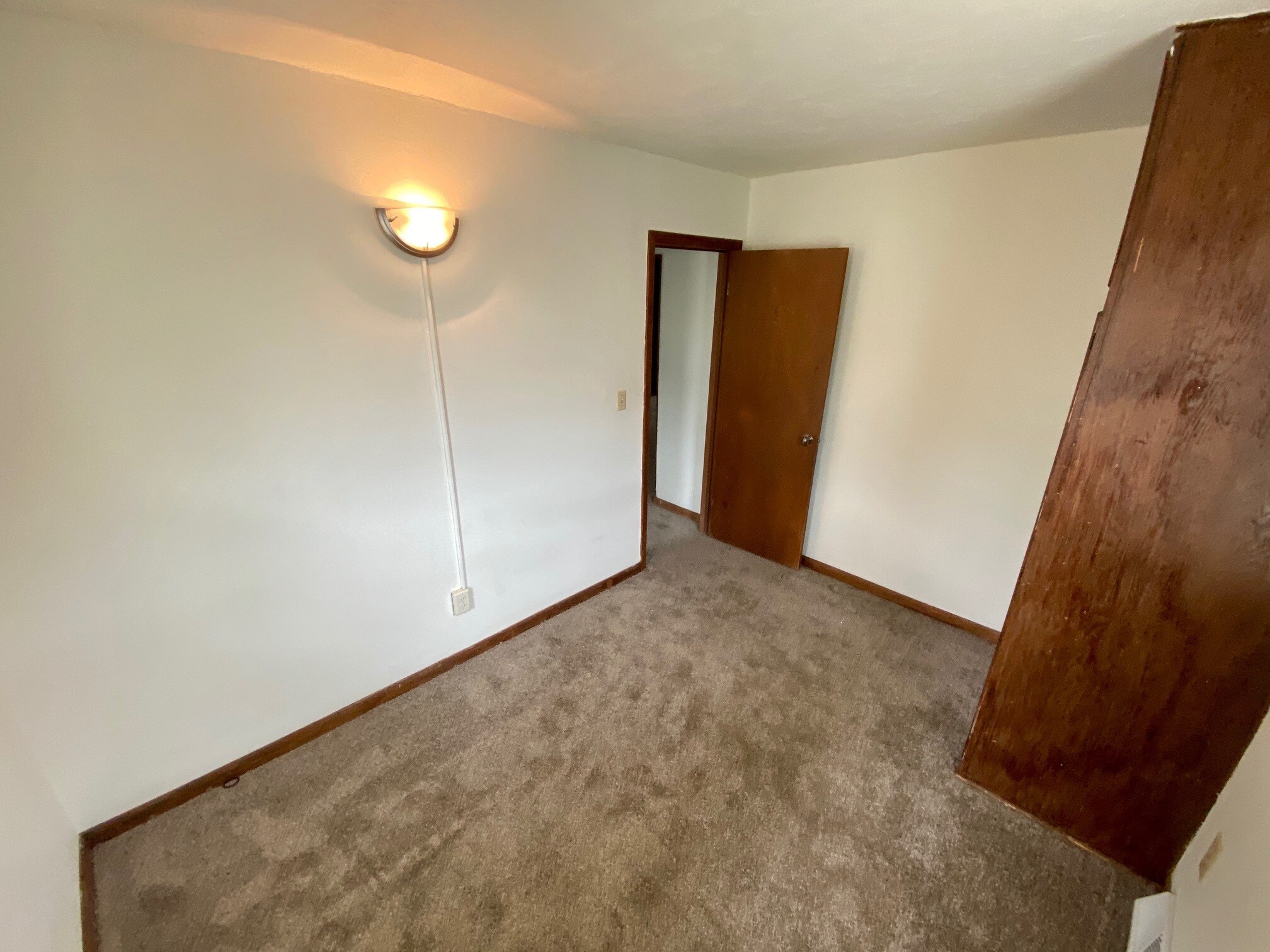 Building Photo - 1133 9th St S
