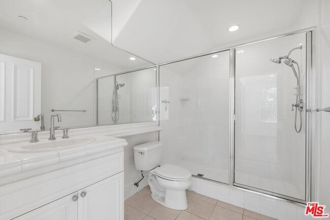Building Photo - 16649 Cll Haleigh