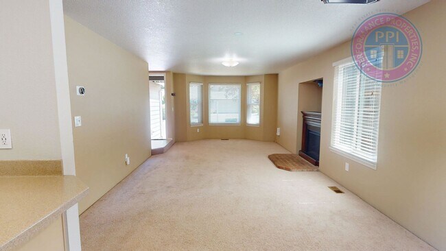 Building Photo - 11665 SW Sheffield Cir
