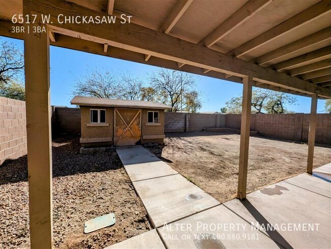 Building Photo - 1,800 Square Foot Home in Phoenix