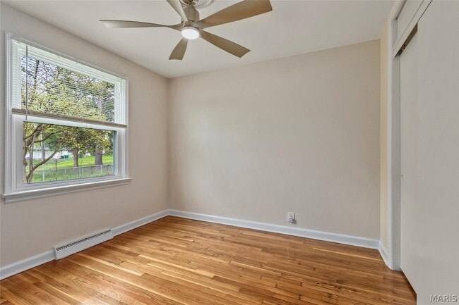 Building Photo - 637 Karess Dr