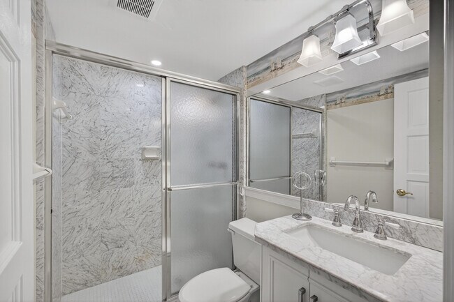 Building Photo - 1071 Sugar Sands Blvd