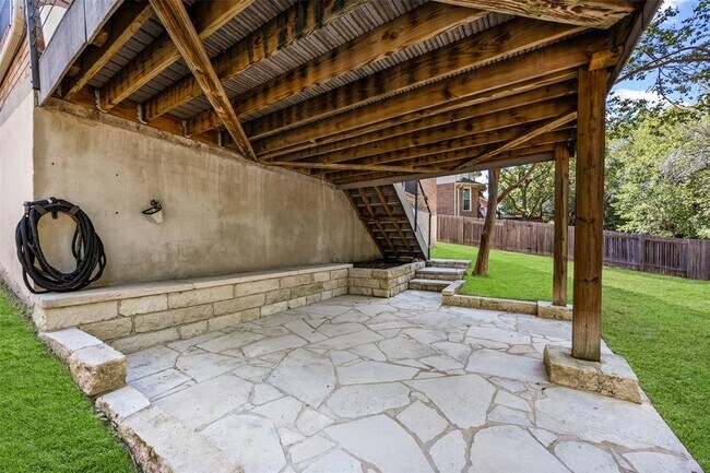 Building Photo - 13019 Scofield Farms Dr