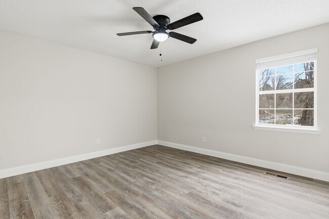 Building Photo - 6008 Champion Rd