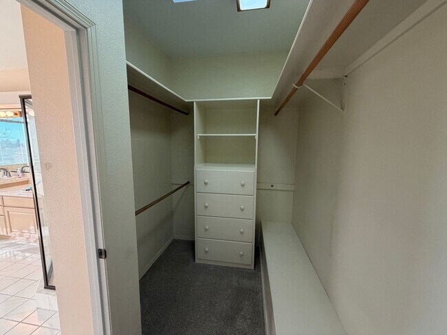 Building Photo - 2 Bedroom Home Available on Cul-De-Sac with Bosque Trail Access in Rivers Edge Rio Rancho!