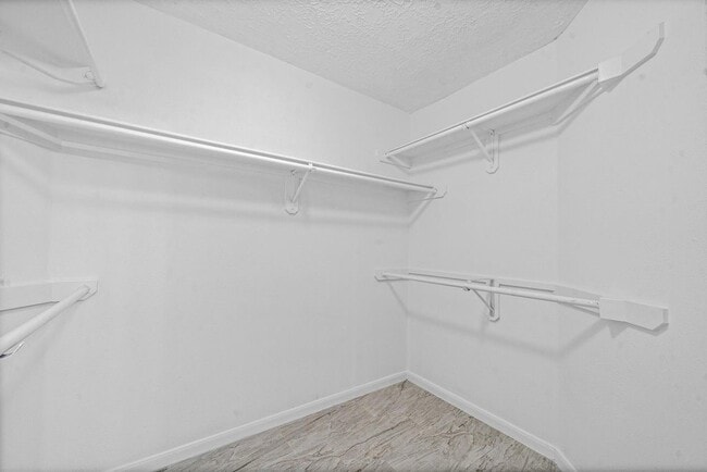 Building Photo - 13623 Country Green Ct