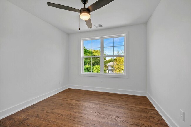 Building Photo - Brand new build home in Old Hickory | 1/2 off first months rent!