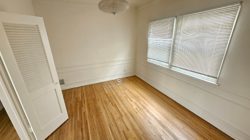 Building Photo - 224 S Tower Dr