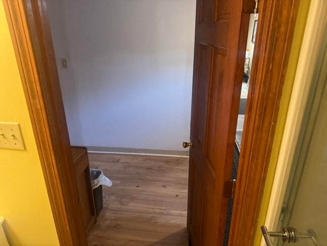 Building Photo - 3 Herbert St