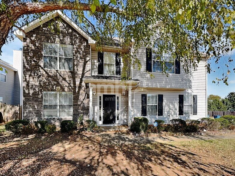 Primary Photo - 705 Compton Ln