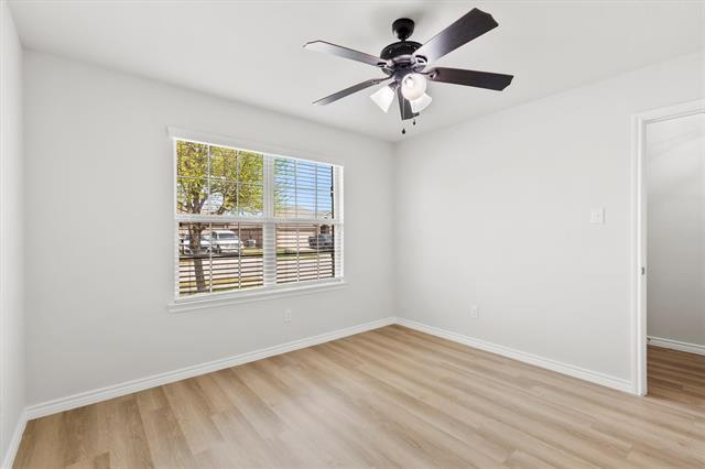 Building Photo - 230 Park Ave