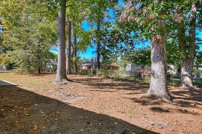 Building Photo - 3423 Cannongate Dr