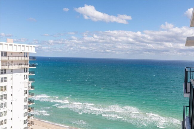 Building Photo - 2401 S Ocean Dr