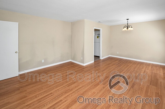 Building Photo - 21 Cullen Dr