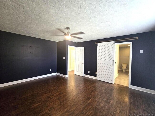 Building Photo - 5544 Bear Creek Cir